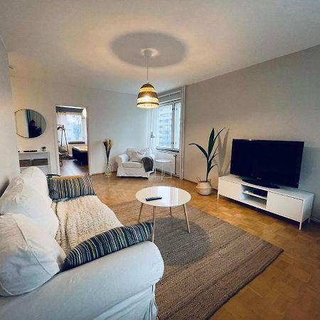 Keskusta Kaksio Tuomiokirkon Ja Yliopiston Laehellae Appartement Turku Buitenkant foto