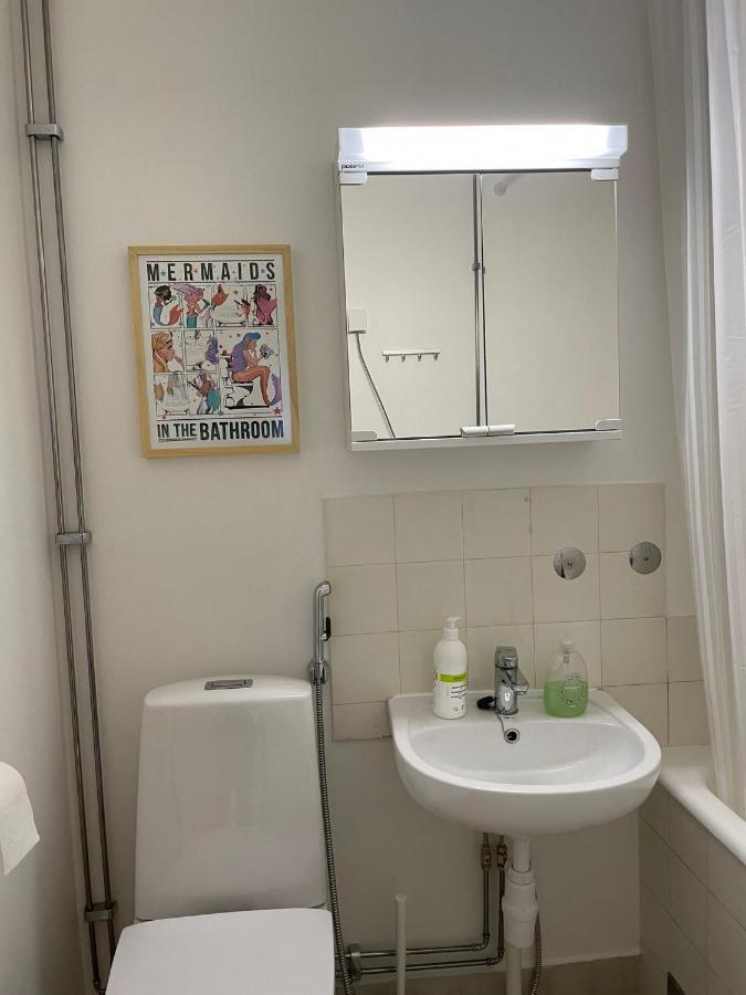 Keskusta Kaksio Tuomiokirkon Ja Yliopiston Laehellae Appartement Turku Buitenkant foto
