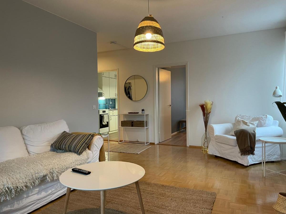 Keskusta Kaksio Tuomiokirkon Ja Yliopiston Laehellae Appartement Turku Buitenkant foto
