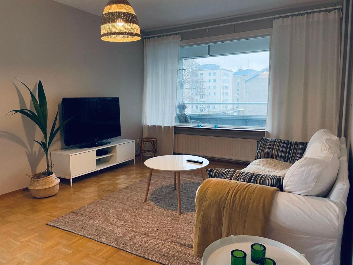 Keskusta Kaksio Tuomiokirkon Ja Yliopiston Laehellae Appartement Turku Buitenkant foto